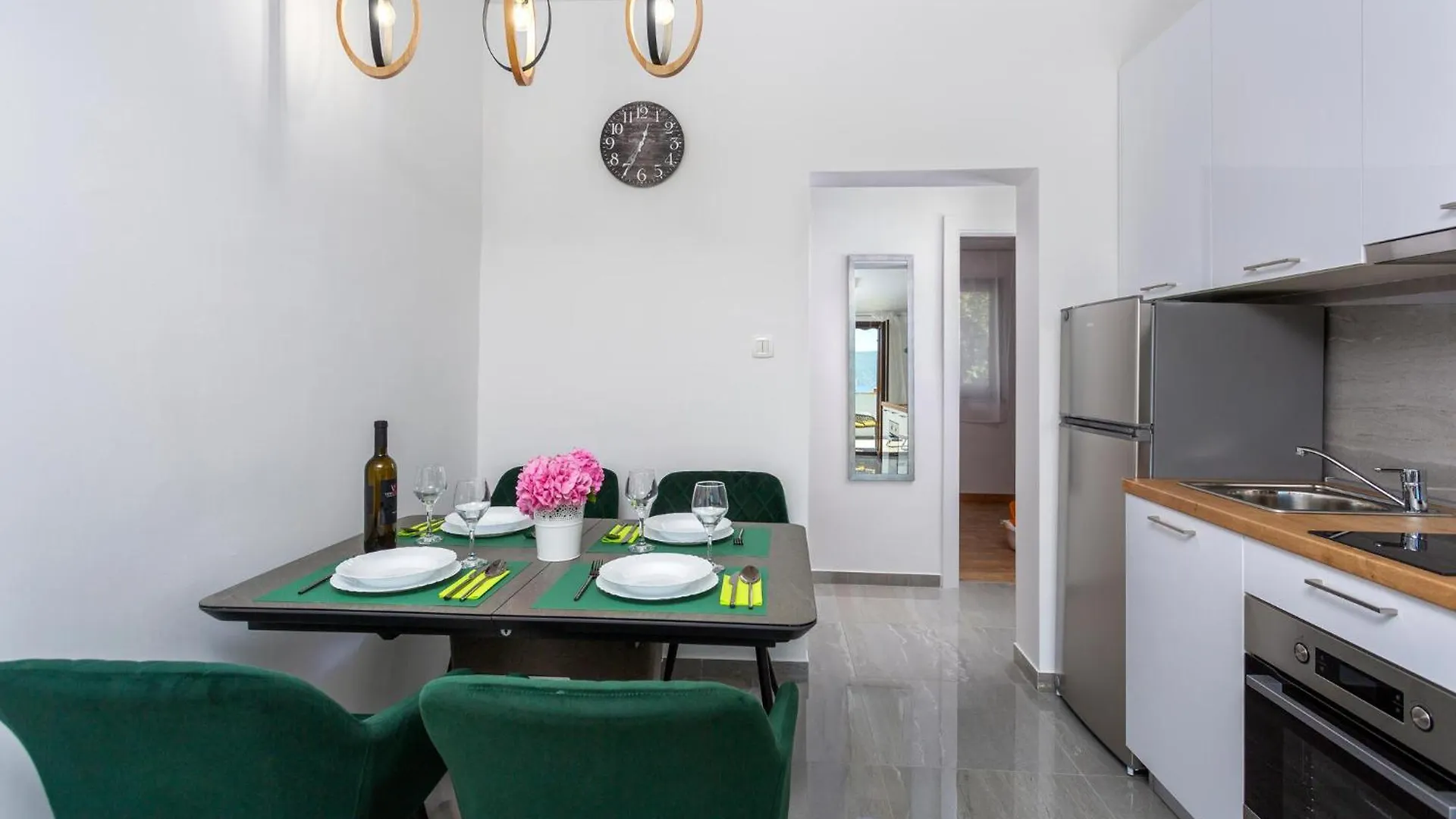 Nice Apartment In Pinezici With Kitchen  Pinezici (Krk)