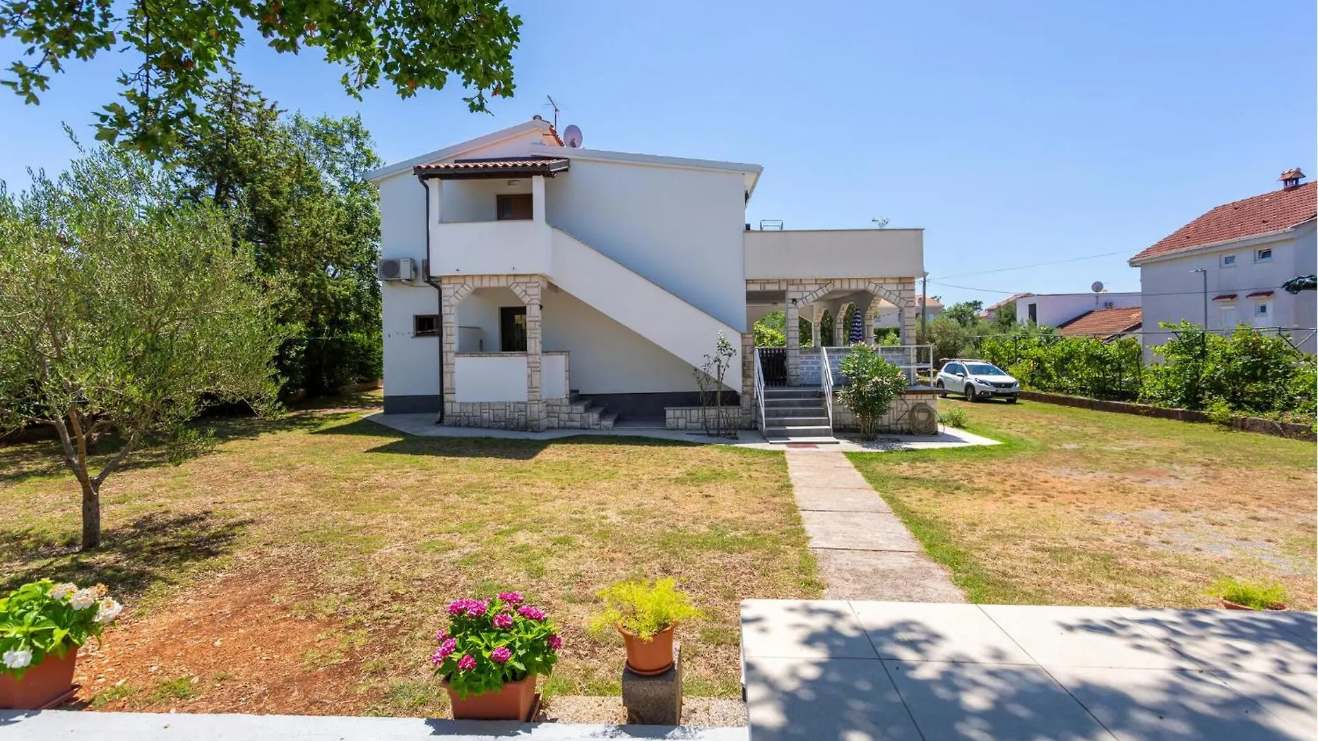 Nice Apartment In Pinezici With Kitchen Croatia