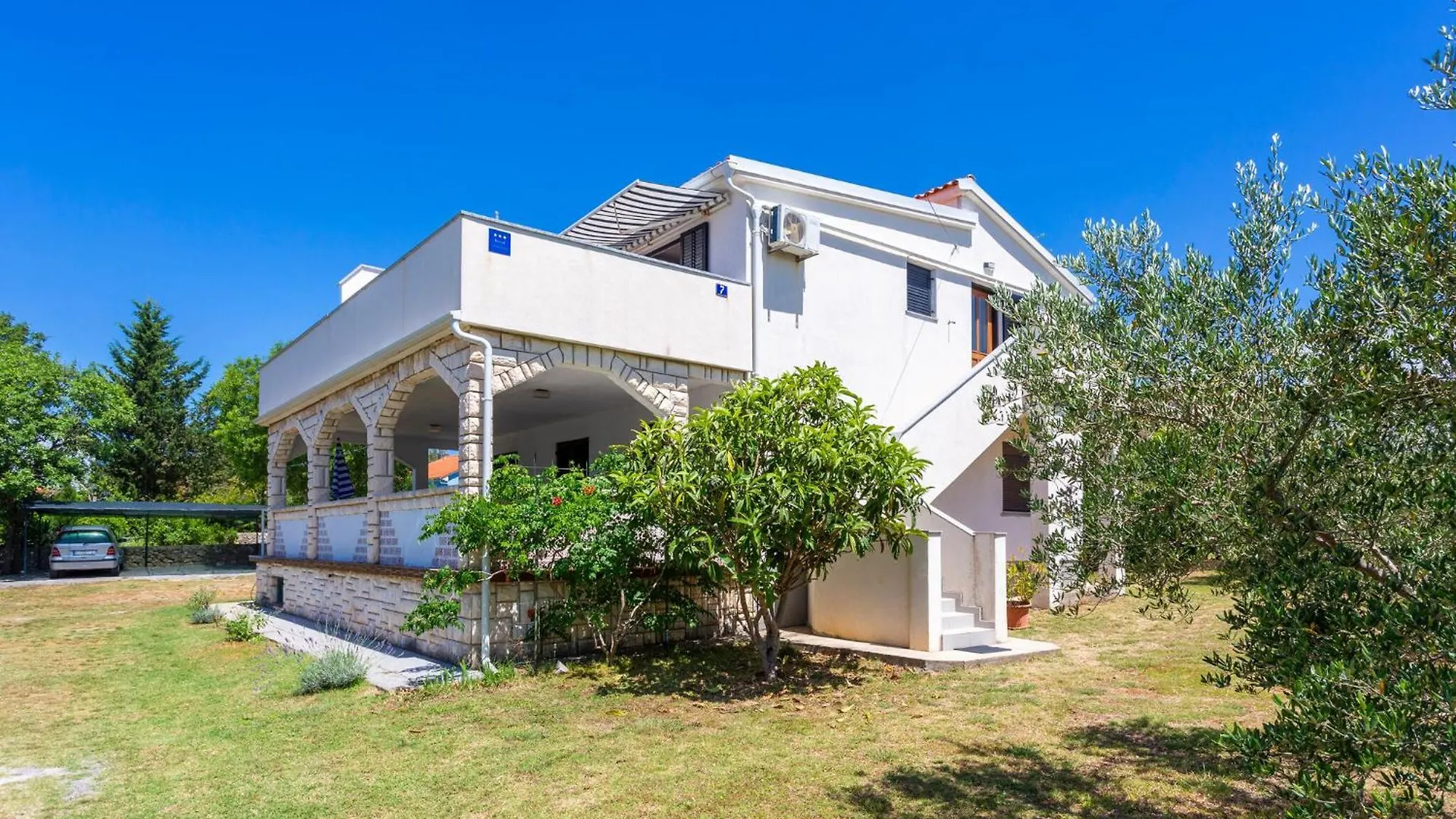 Nice Apartment In Pinezici With Kitchen 0*, Pinezići